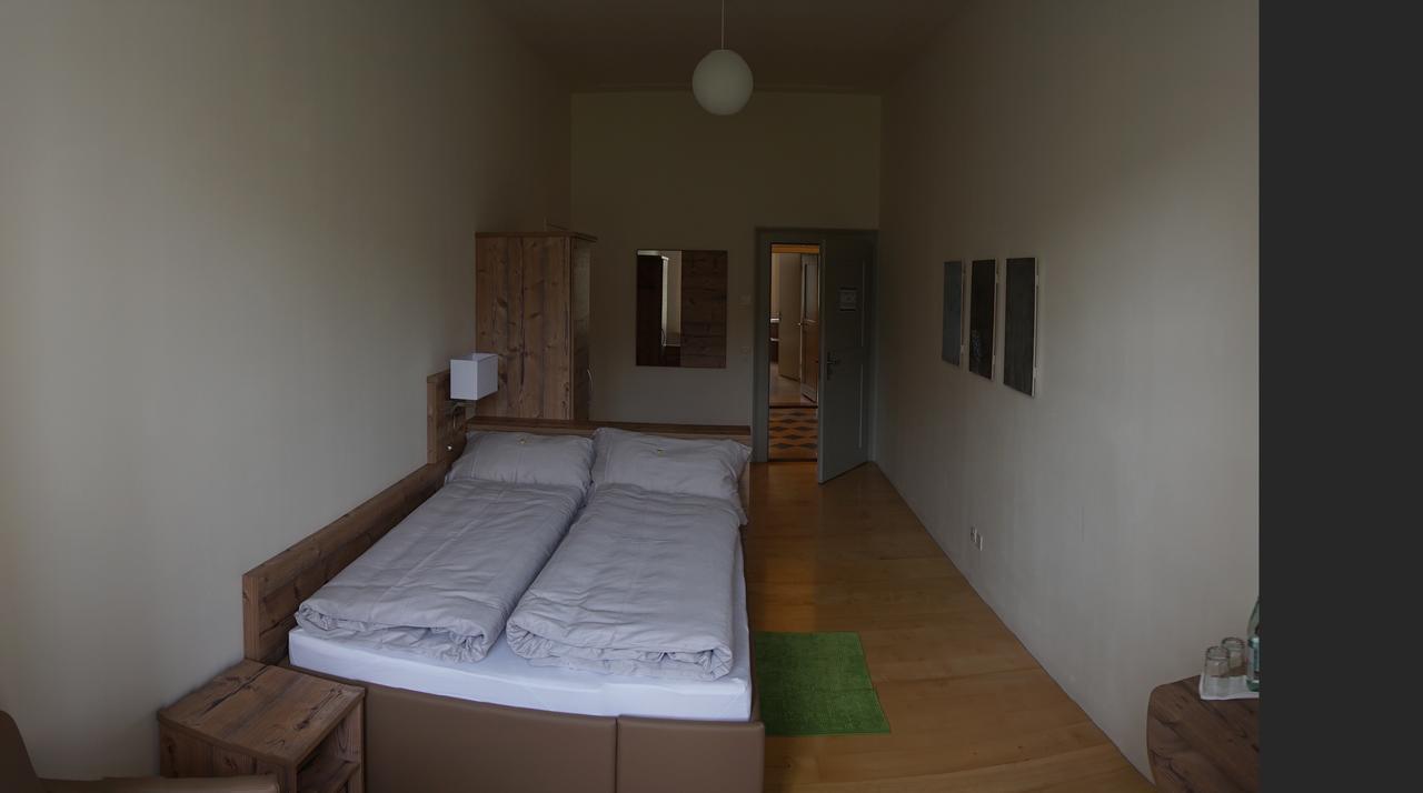 Klosterhotel Kreuz Mariastein Екстериор снимка